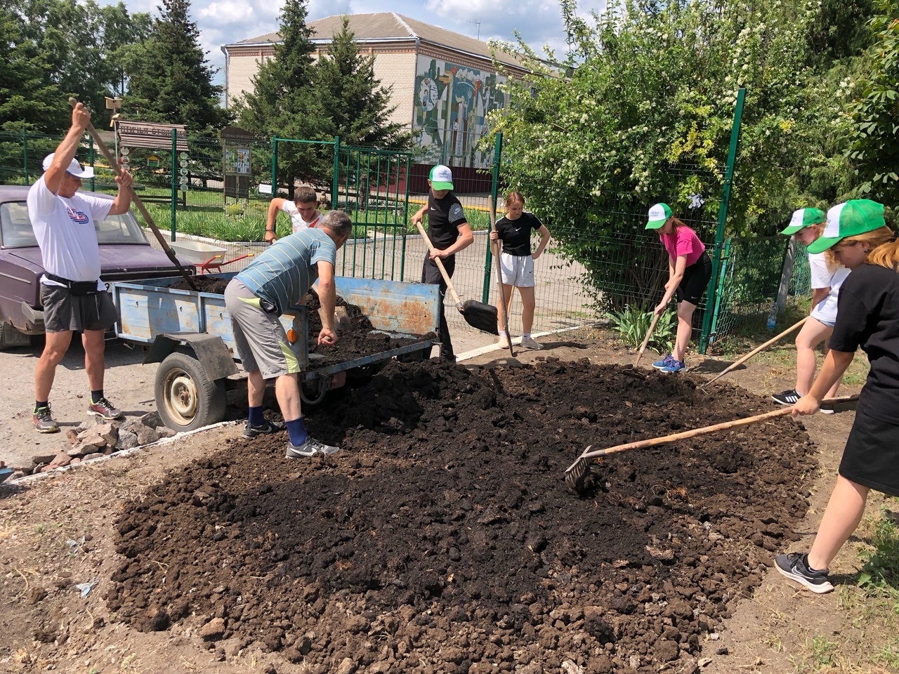 Деятельность трудового отряда «Новое поколение».